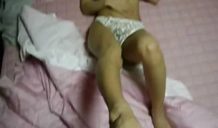ネシー川ハ堤防硬後舐め尽く滑れ えろつべ 人妻